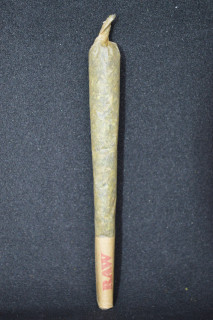 CBD Joint Pre-Roll (100% Konopná Cigareta bez Tabaku)